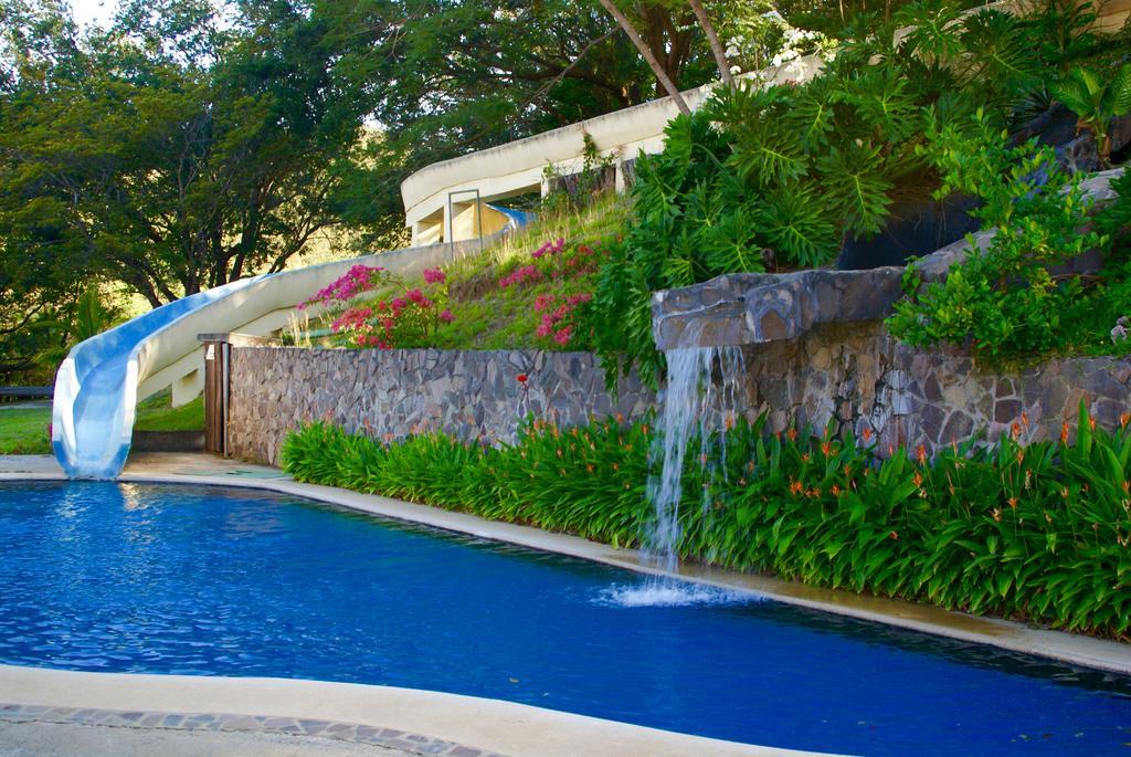 Vida Aventura Ranch Hotel Tanques Exterior photo